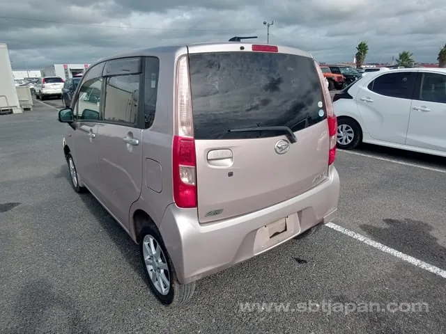 Daihatsu Move X 2012 photo 3