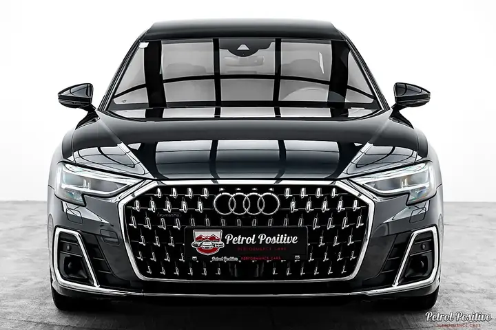Audi A8 2023 photo 3