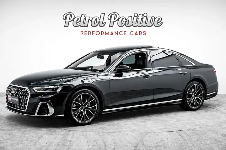 Audi A8 2023 photo 2