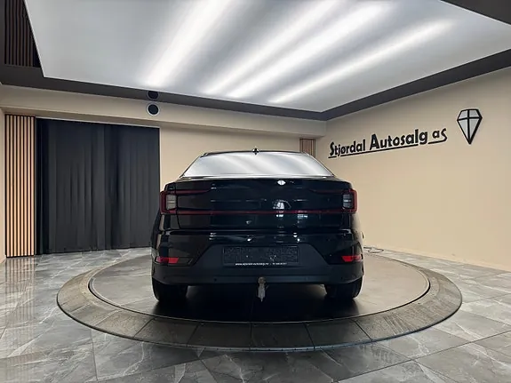 Polestar 2 2023 photo 4