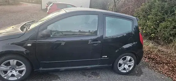 Citroen C2 2005 photo 2