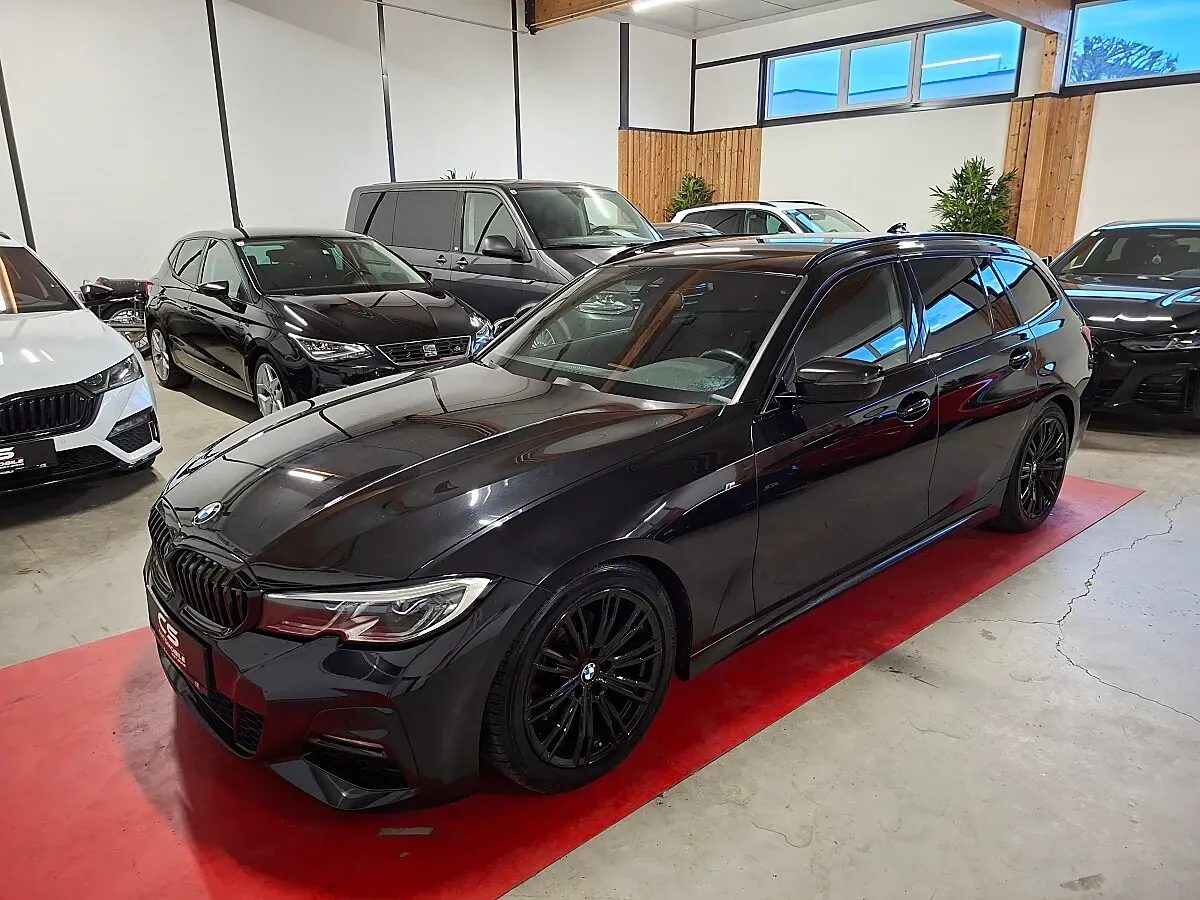 BMW 3 Series 2020 photo 2