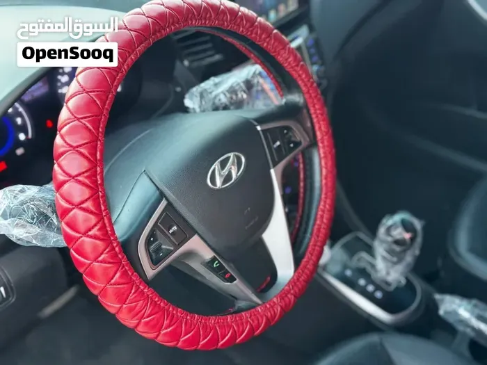 Hyundai Accent 2015 photo 3