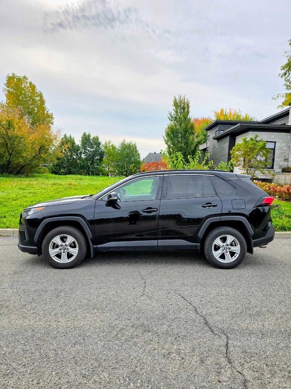 Toyota Rav4 2019 photo 3