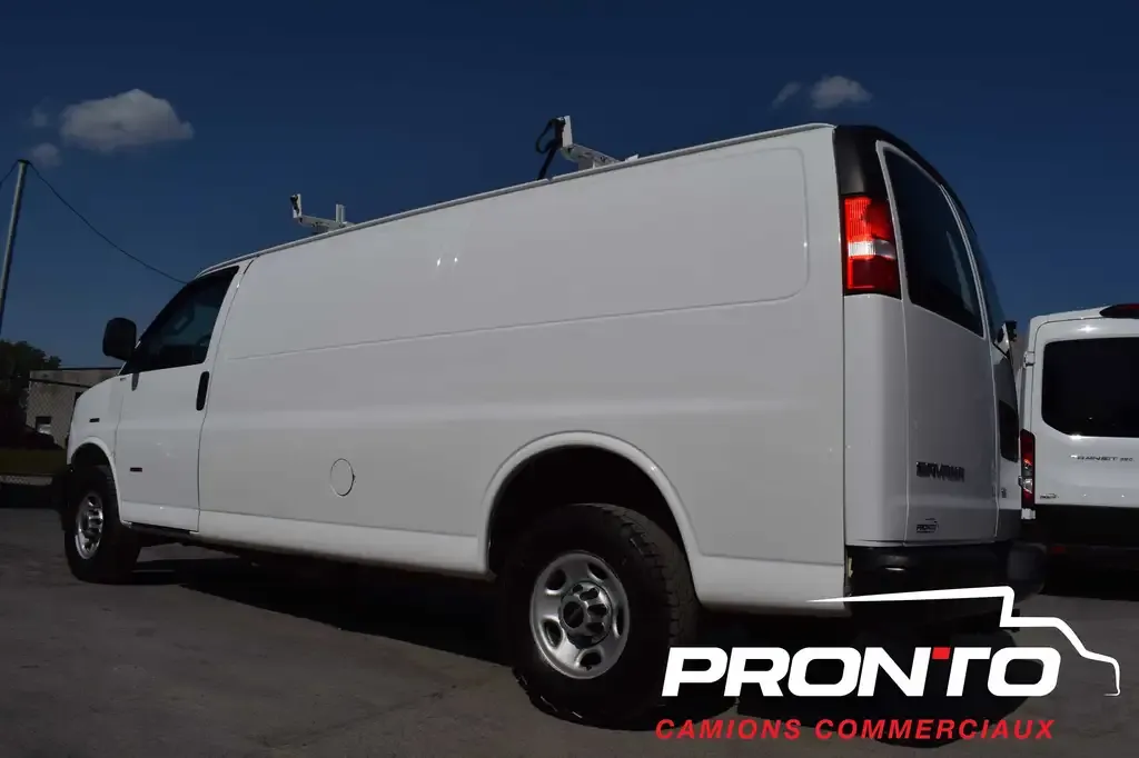 GMC Savana 2021 photo 5