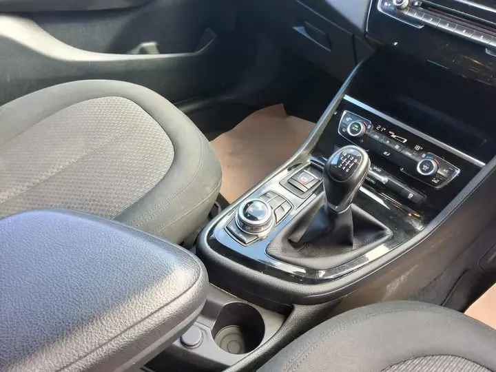 BMW 2 Series Gran Tourer 2016 photo 4