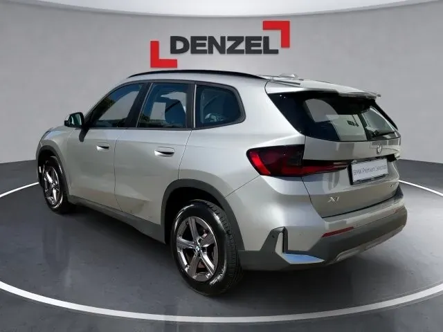 BMW X1 2023 photo 3