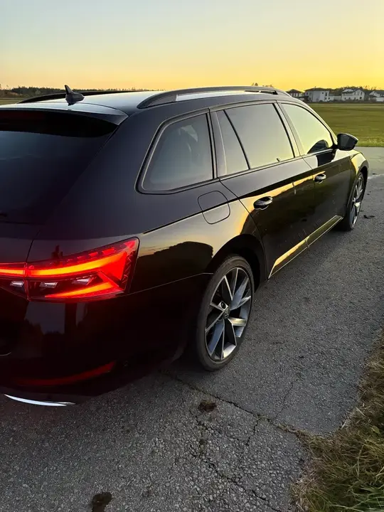 Skoda Superb 2023 photo 3