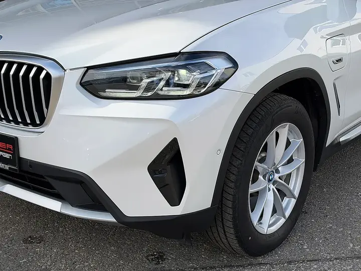 BMW X3 2022 photo 3