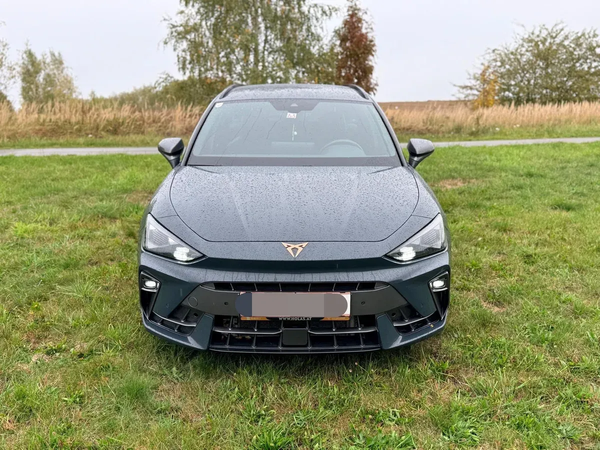 Cupra Leon 2024 photo 2