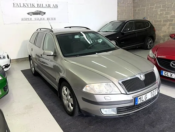 Skoda Octavia 2008 photo 2