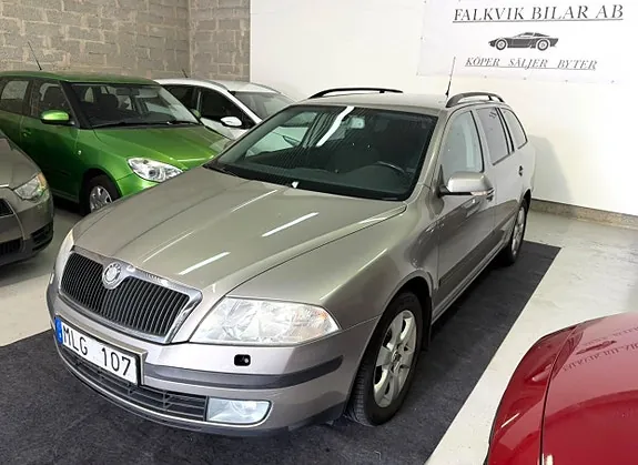 Skoda Octavia 2008 photo 3