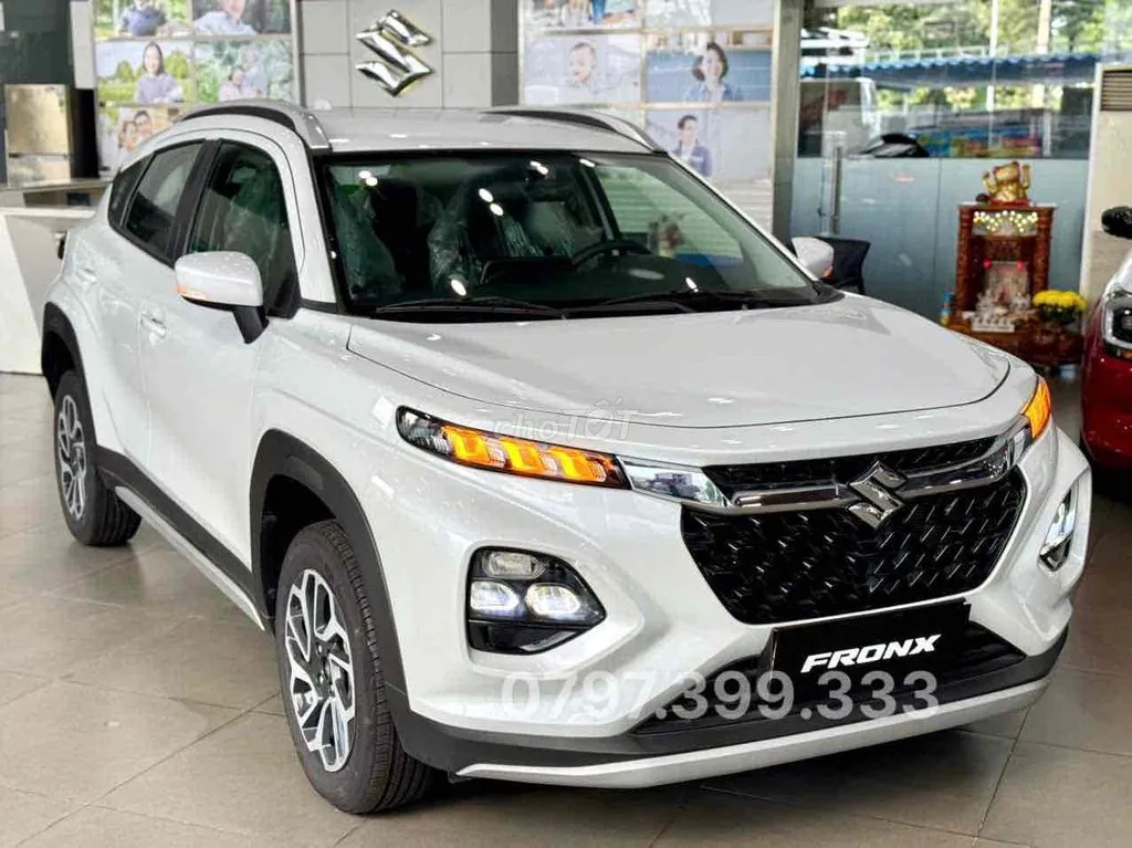 Suzuki Fronx