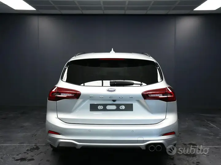 Ford Focus 2025 photo 4