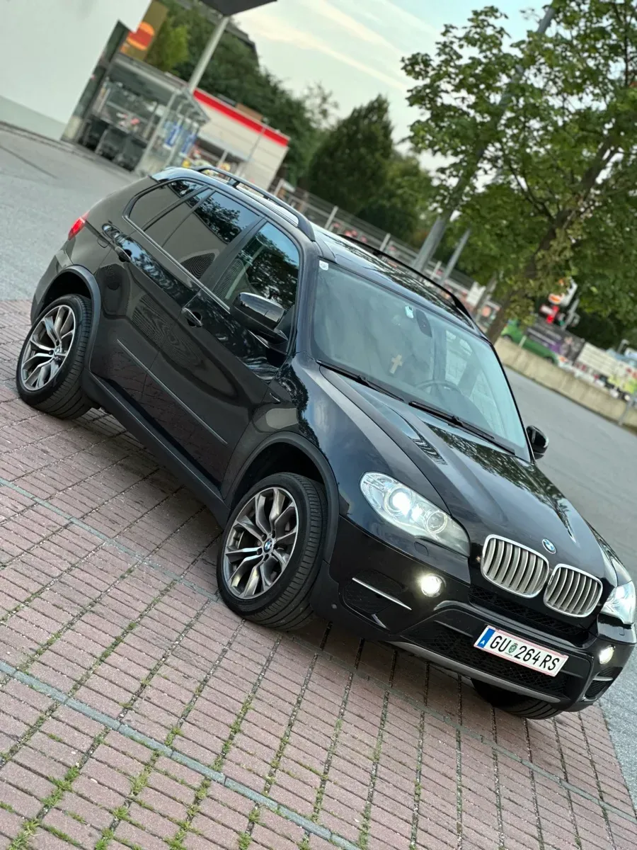 BMW X5 2011 photo 3