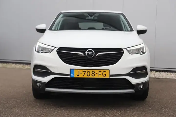 Opel Grandland X 2020 photo 2