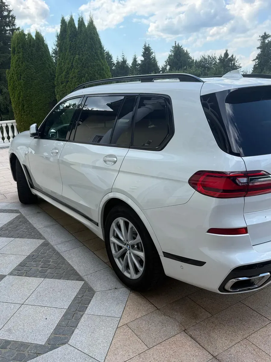 BMW X7 2019 photo 2