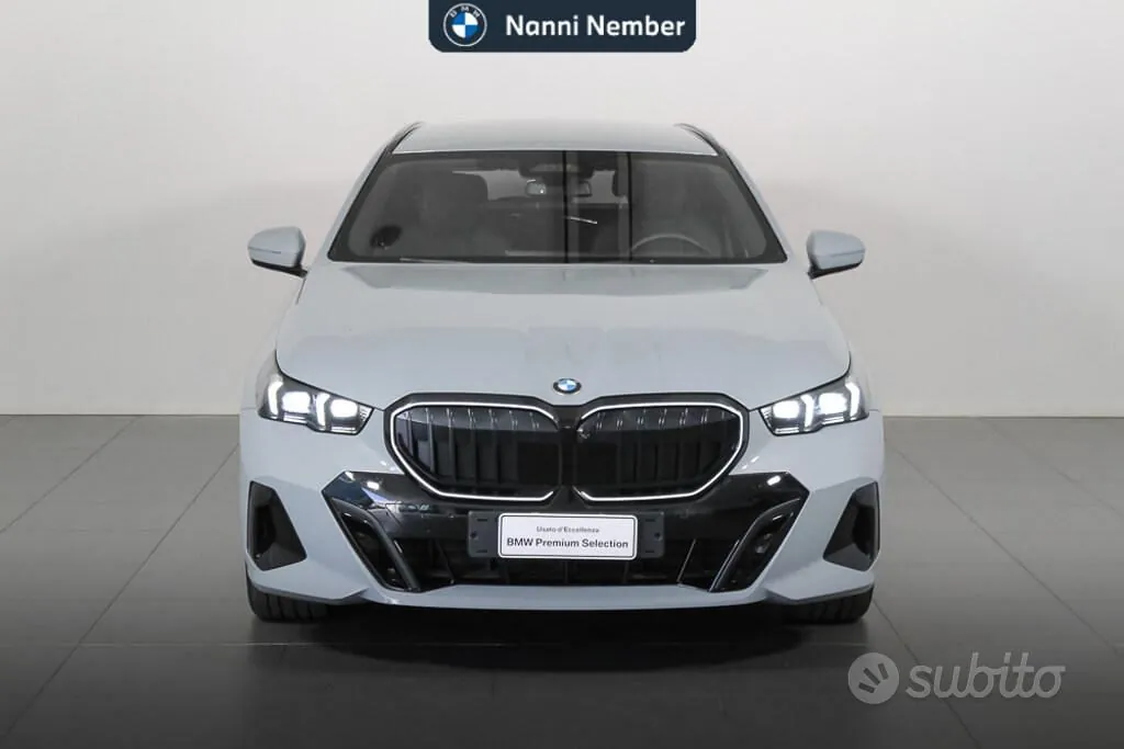 BMW 5 Series 2025 photo 2
