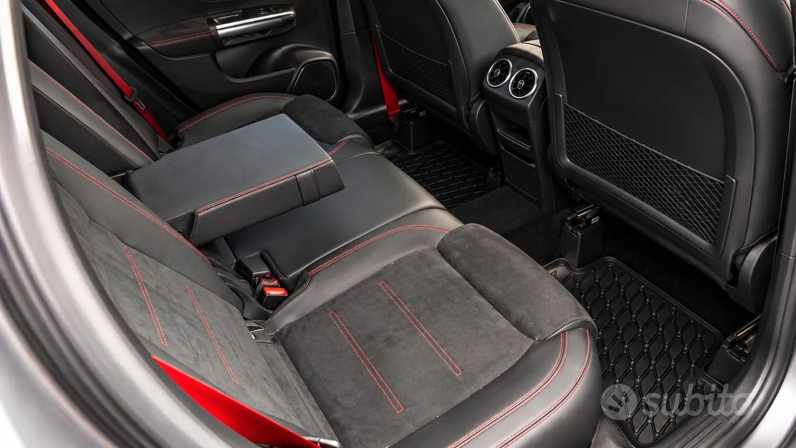 Mercedes-Benz Gla 2022 photo 3