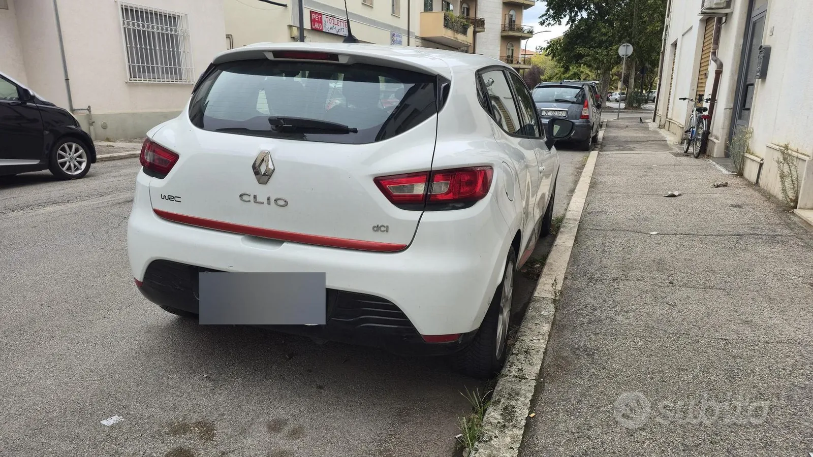 Renault Clio 2013 photo 2