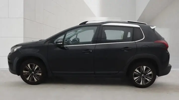 Peugeot 2008 2017 photo 5