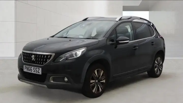 Peugeot 2008 2017 photo 2