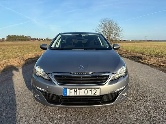 Peugeot 308 2016 photo 2