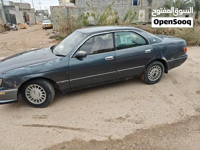 Toyota Crown 1995 photo 5