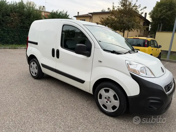 Fiat Fiorino 2019 photo 2