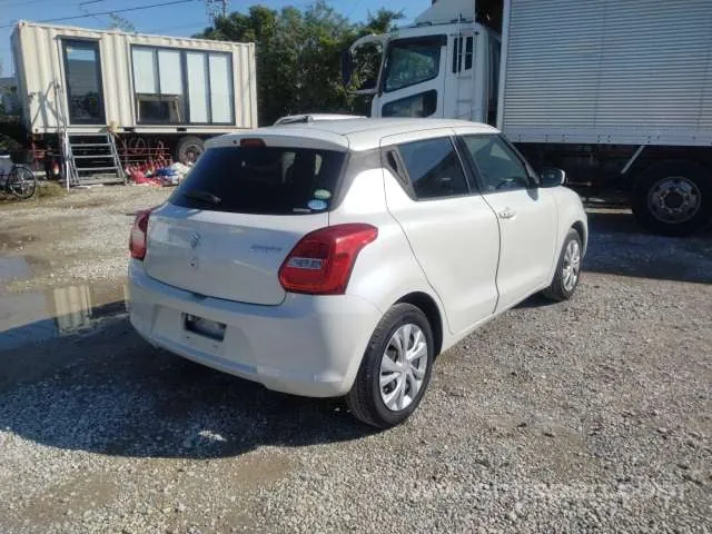 Suzuki Swift 2017 photo 4