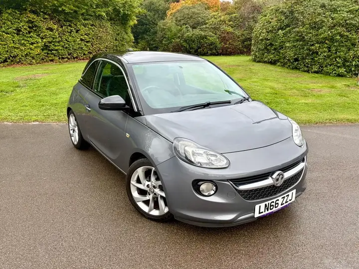 Vauxhall Adam 2016 photo 2