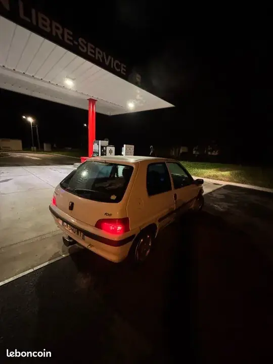 Peugeot 106
