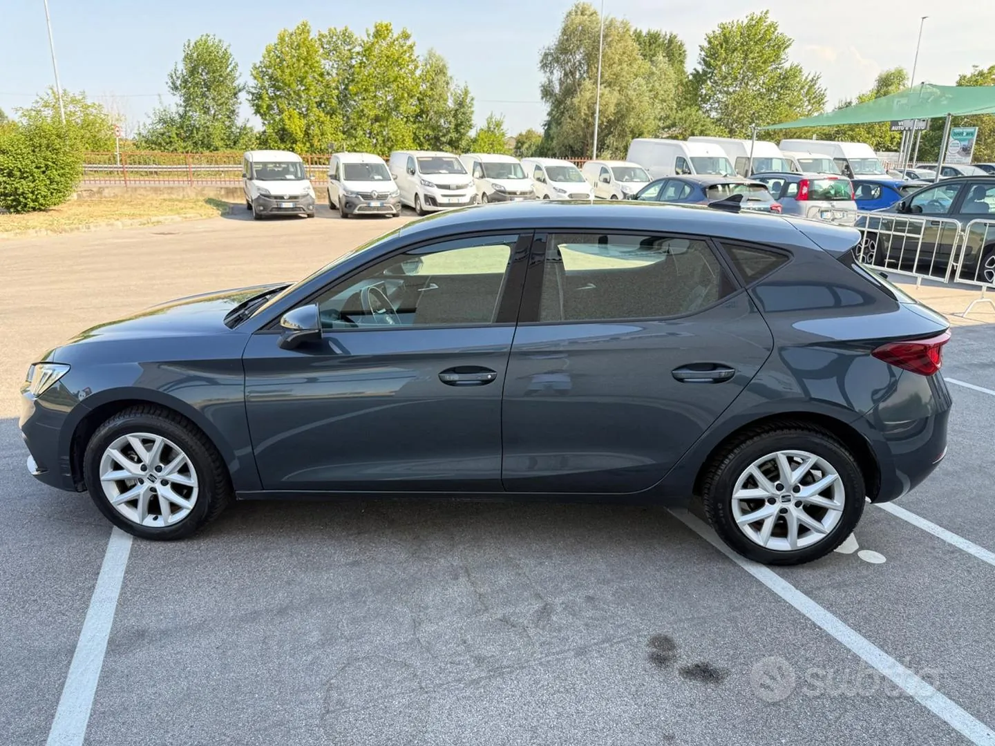 Seat Leon 2022 photo 2