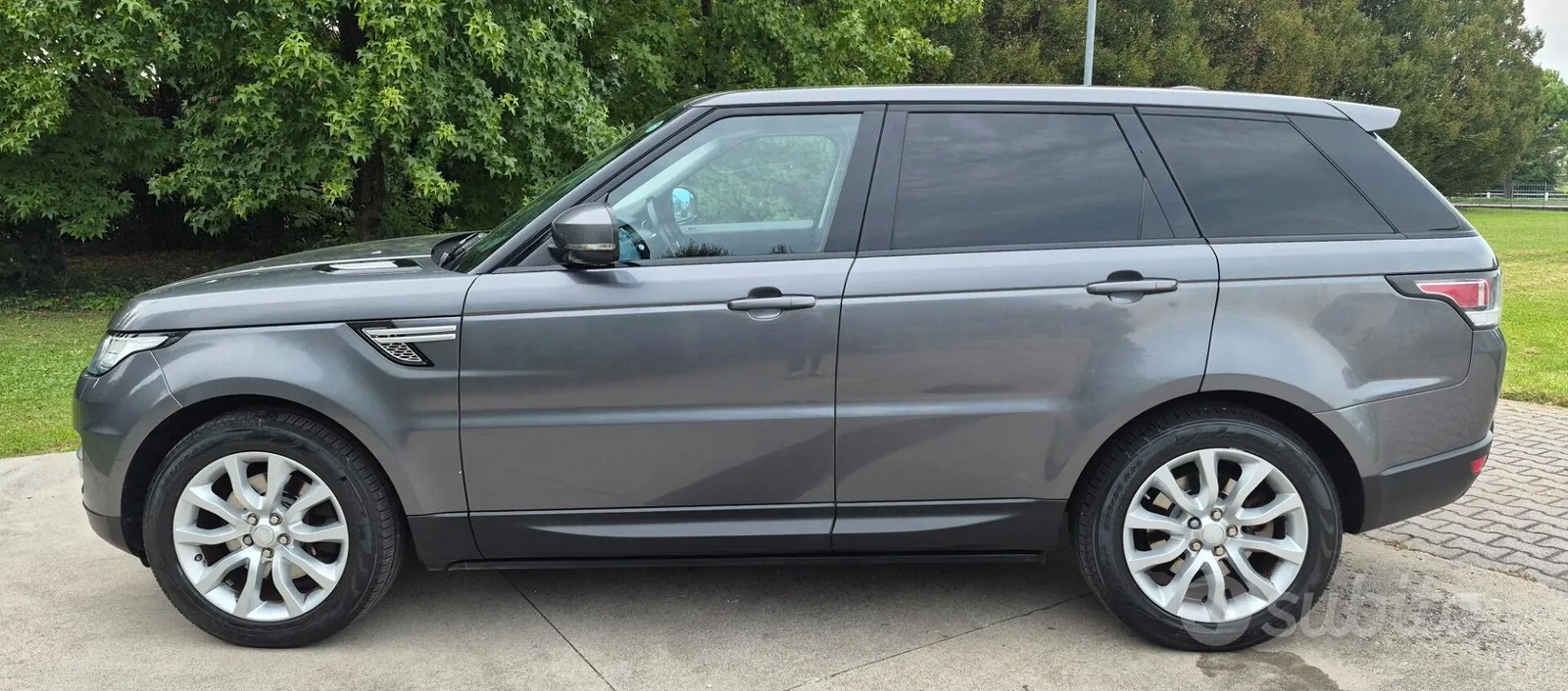 Land Rover Range Rover Sport 2015 photo 2