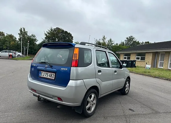 Suzuki Ignis 2007 photo 4