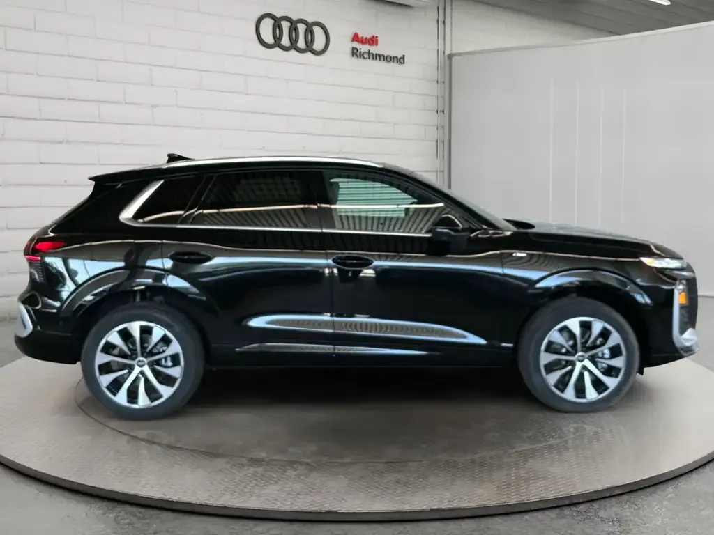 Audi Q3 2026 photo 4