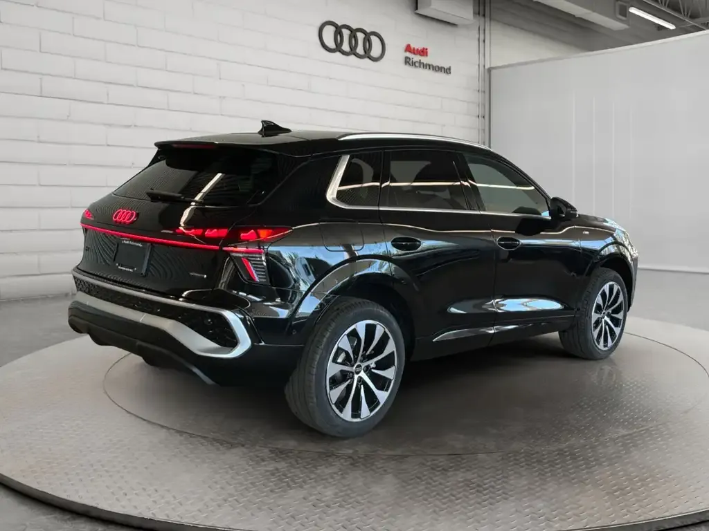 Audi Q3 2026 photo 5
