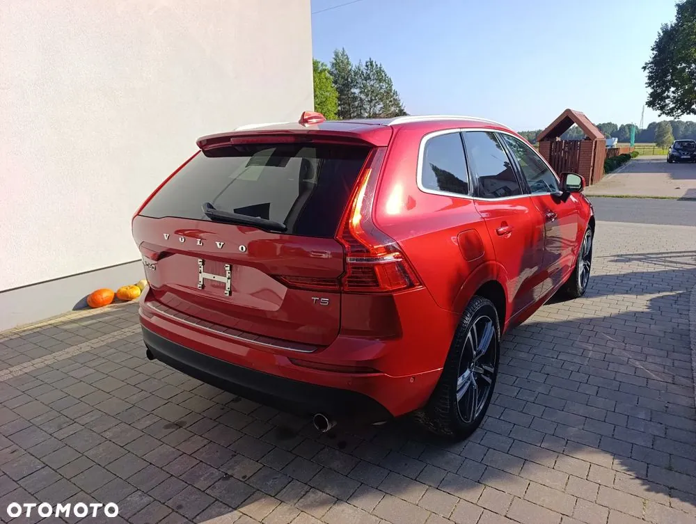 Volvo Xc60 2019 photo 5