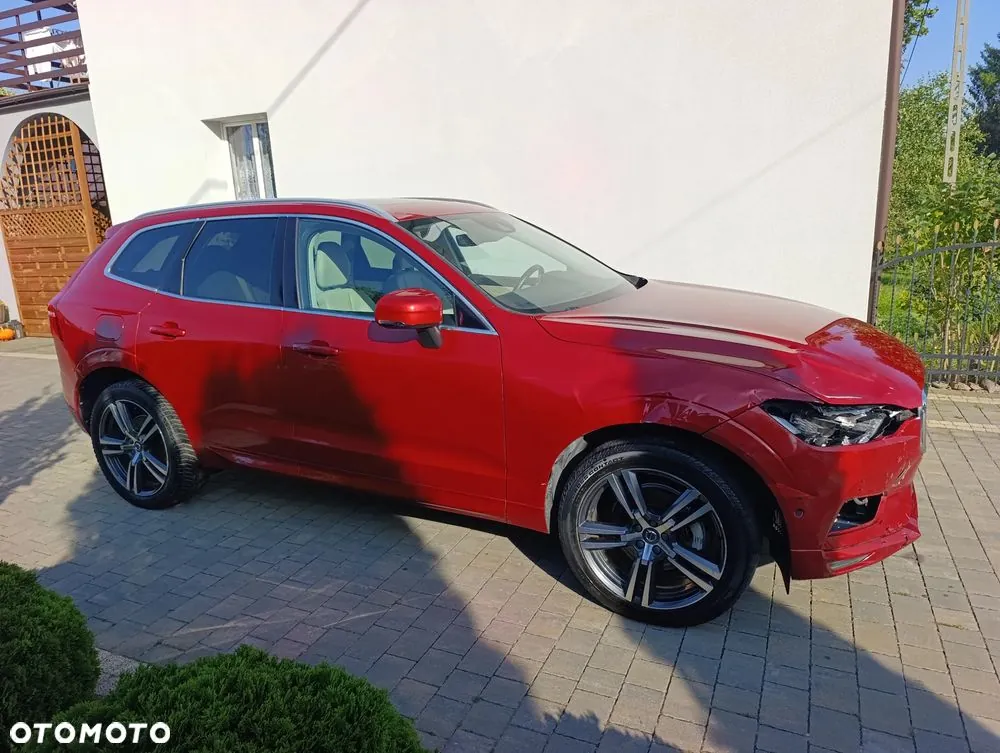 Volvo Xc60 2019 photo 2