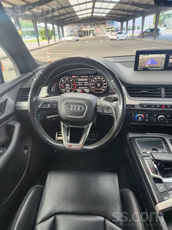 Audi Q7 2016 photo 5