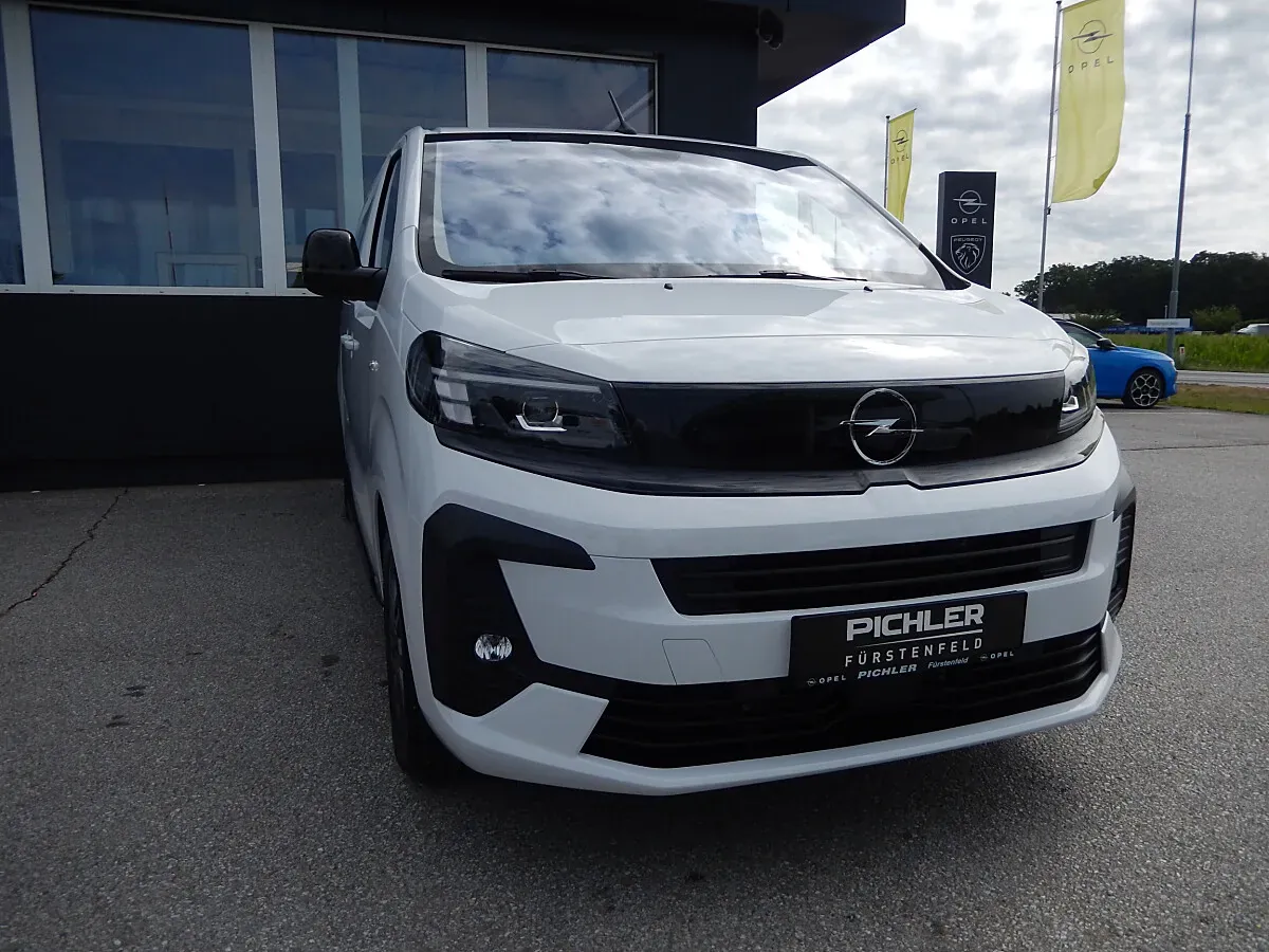 Opel Zafira 2026 photo 3