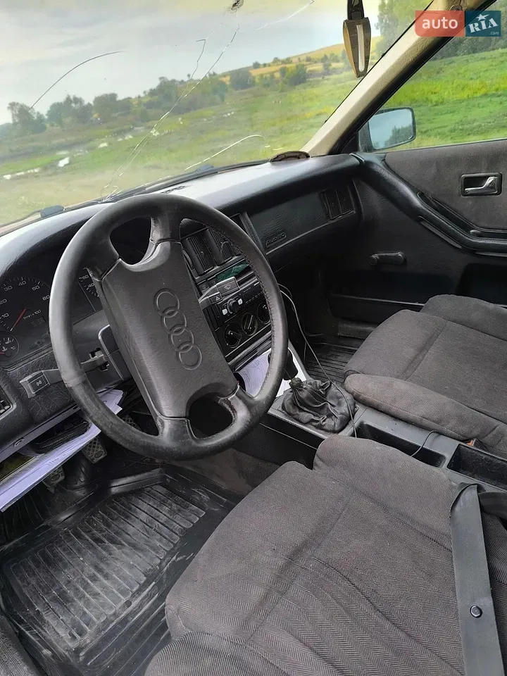 Audi 80 1988 photo 4