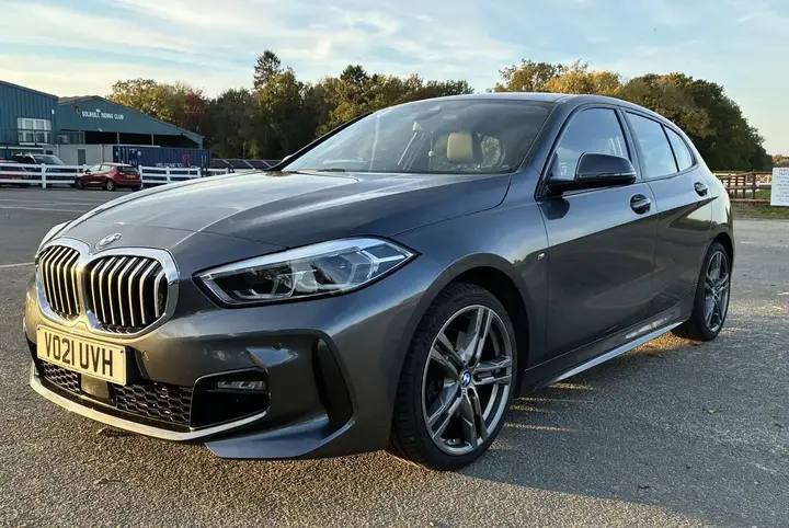 BMW 1 Series 2021 photo 4