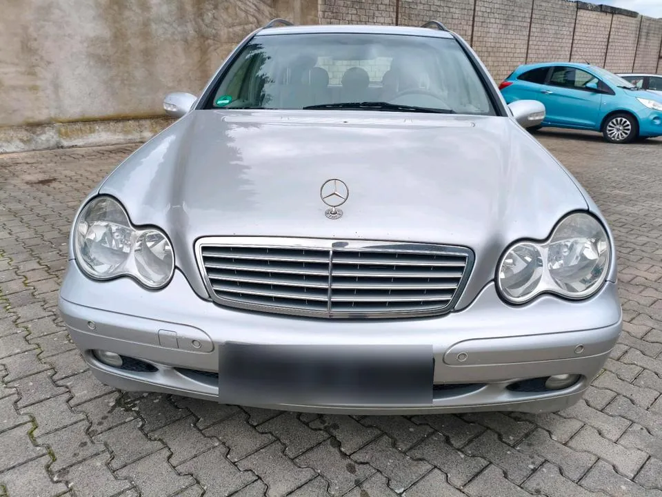 Mercedes-Benz W203