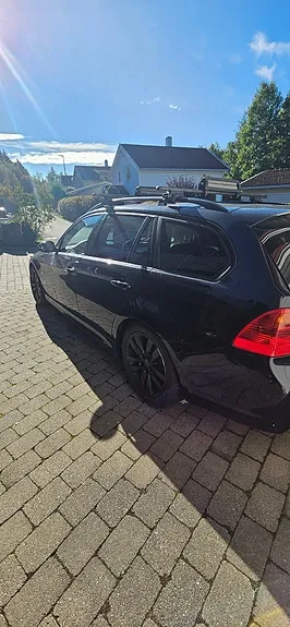 BMW 318D 2008 photo 3
