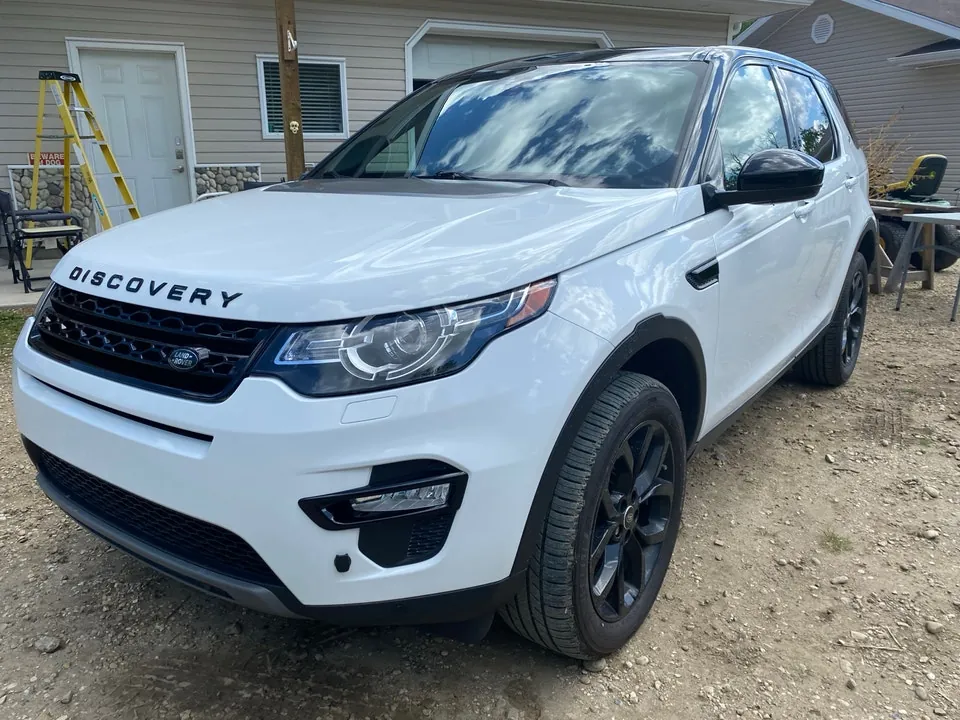 Land Rover Discovery Sport 2017 photo 3