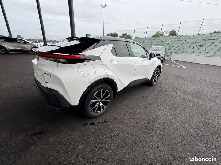 Toyota C-Hr 2026 photo 5