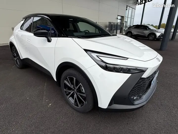 Toyota C-Hr 2026 photo 3
