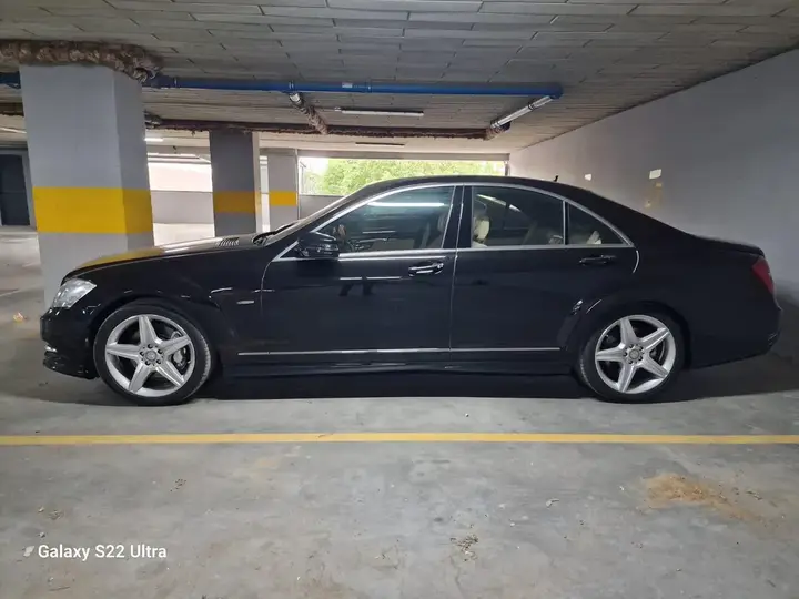 Mercedes-Benz S-Class 2011 photo 2
