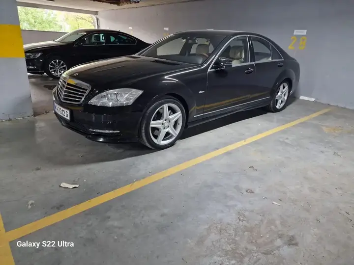 Mercedes-Benz S-Class 2011 photo 3